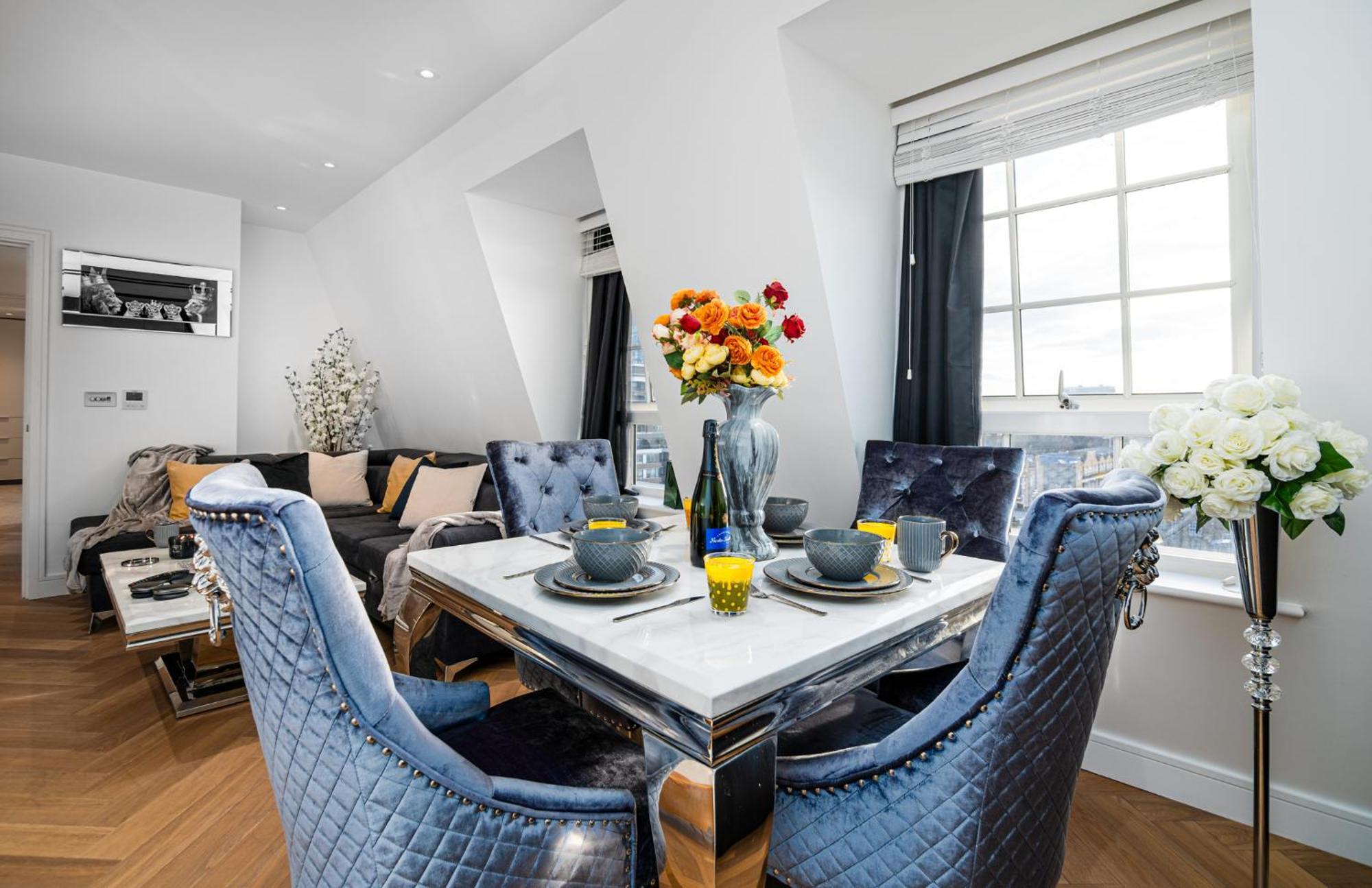 Stunning 1-Bedroom Penthouse In Marble Arch 72 London Exterior photo